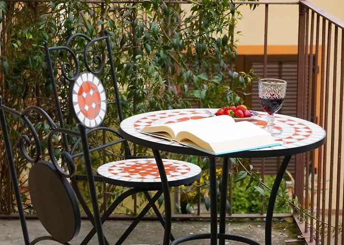 Ca' Del Borgo شقة Vignale