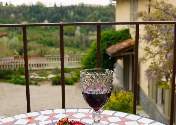 Ca' Del Borgo شقة